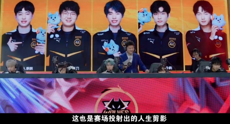 键时刻的暂